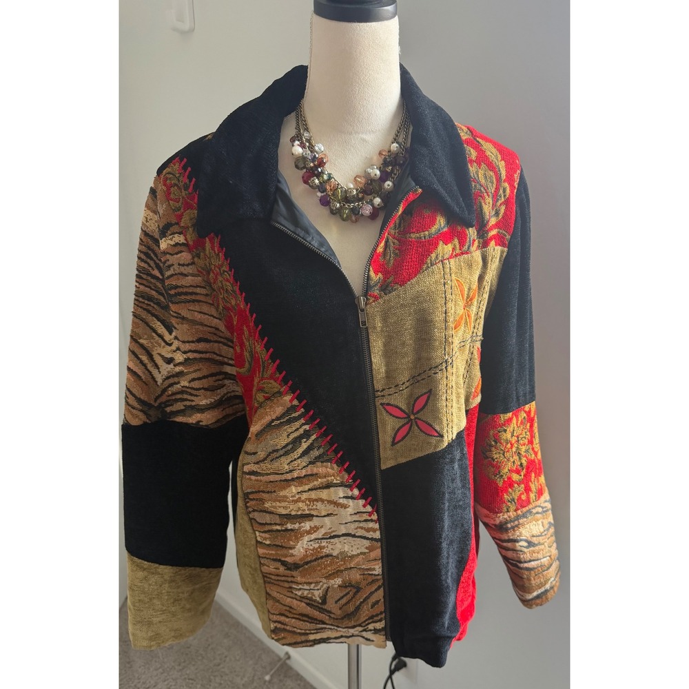 Vintage Julia Kim Artsy Red Black Gold Velvet Tapestry Patchwork Zip‎ Up Jacket
